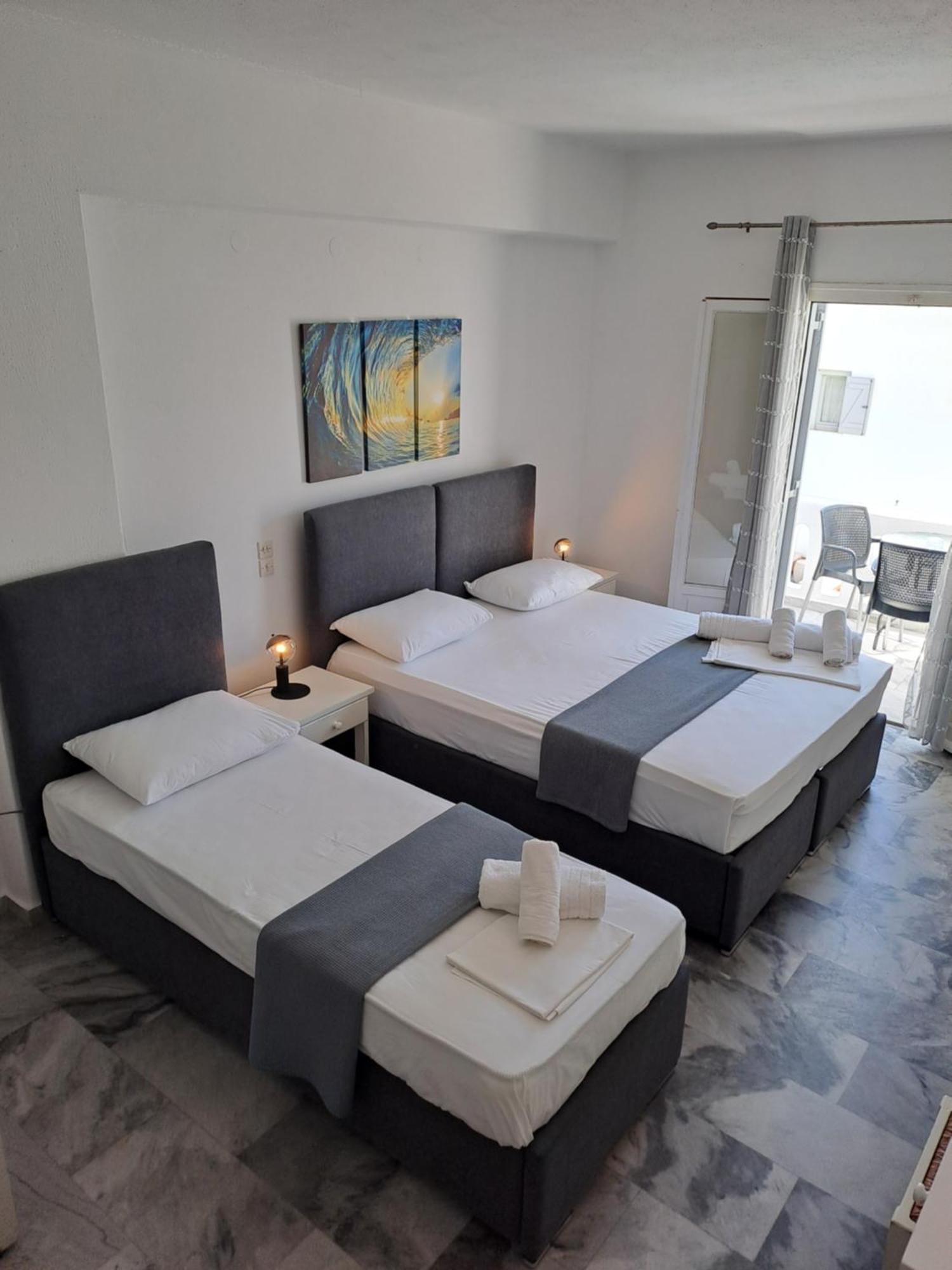 Oceanis Resort Парікія Екстер'єр фото